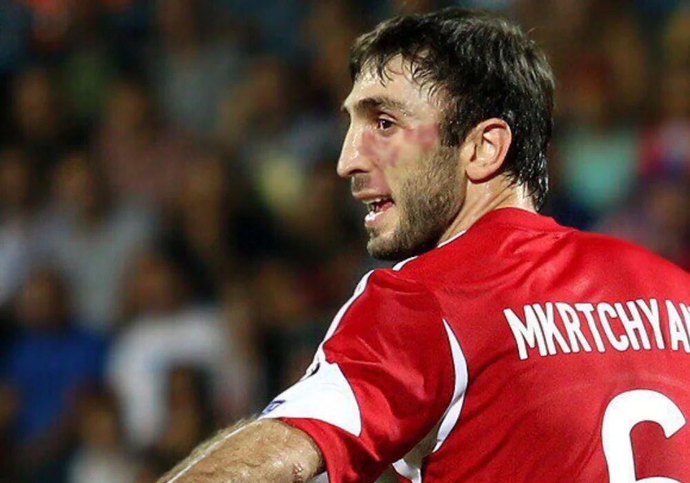 Футбольные достижение Карлена Мкртчяна, завершившего карьеру
