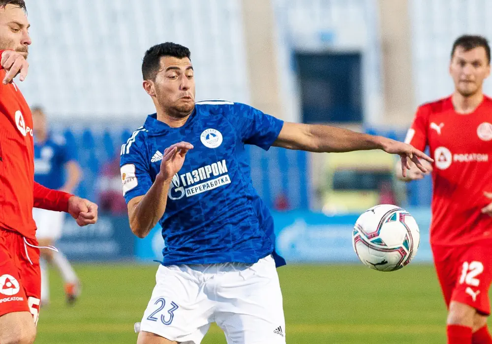 Артем Симонян забил гол и отдал ассист против «Велеса» (видео)