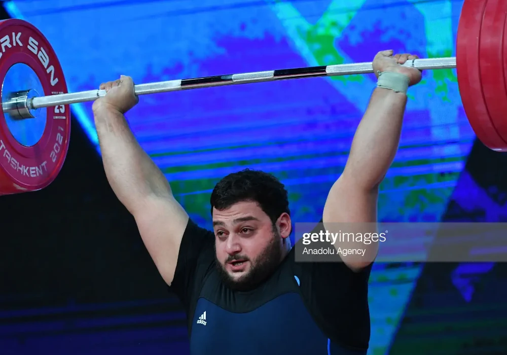 Штангист Вараздат Лалаян чемпион Европы до 23 лет