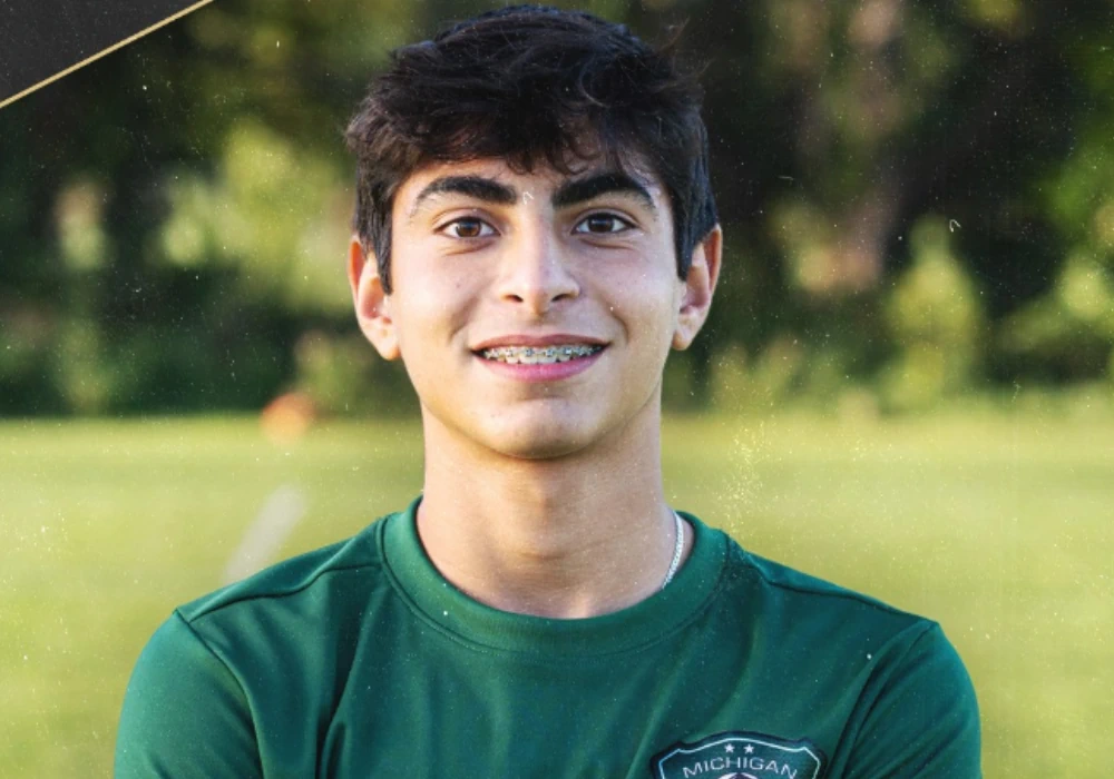 Лукас Есаян (Lucas Yesayan)