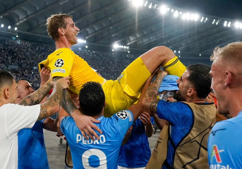 Невероятный гол голкипера «Лацио» в Лиге Чемпионов (видео)