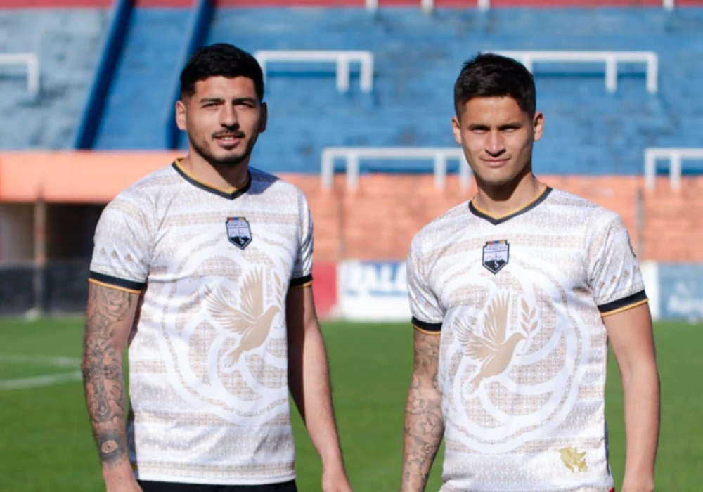 «Депортиво Арменио» выпустил футболку для помощи семьям Арцаха
