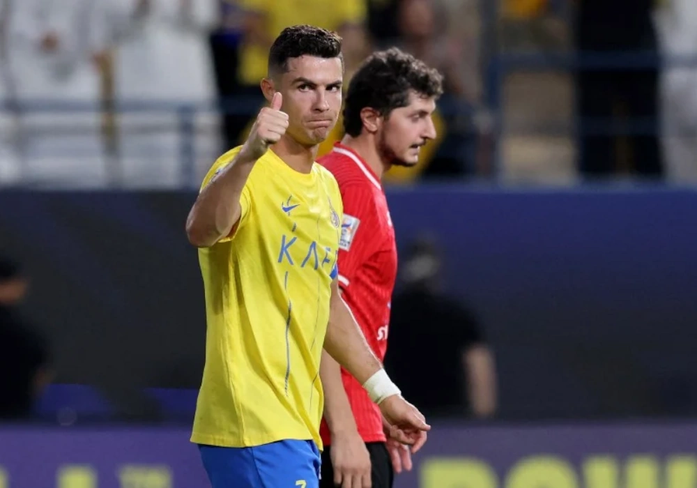 Артур Карташян сыграл против Криштиану Роналду (видео)