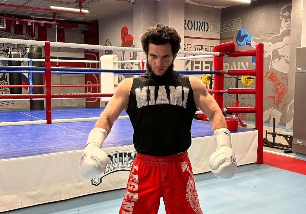 «Веном» из Hardcore FC упал с 10 этажа и остался жив (видео)