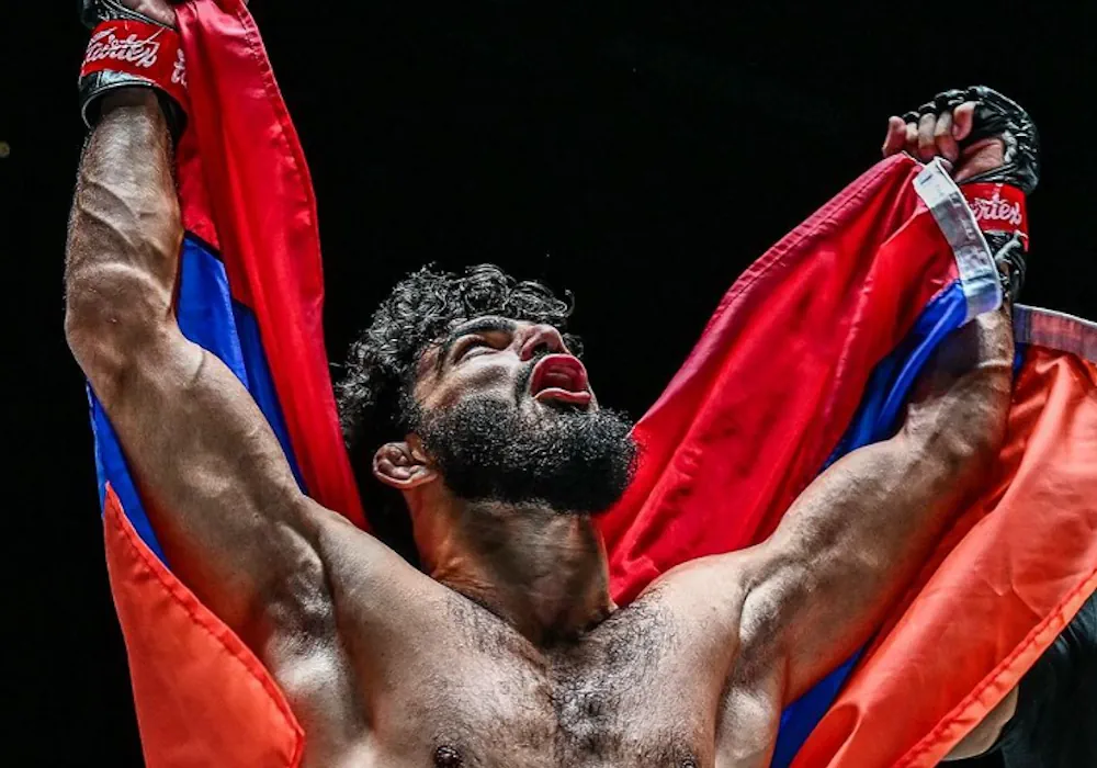 Морис Болеян стал бойцом Ares FC