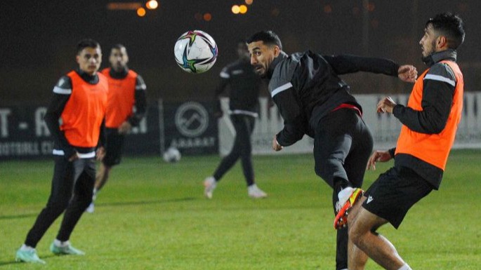 Сборная Армении провела последнюю тренировку перед матчем против Фарерских остров и готова к вылету