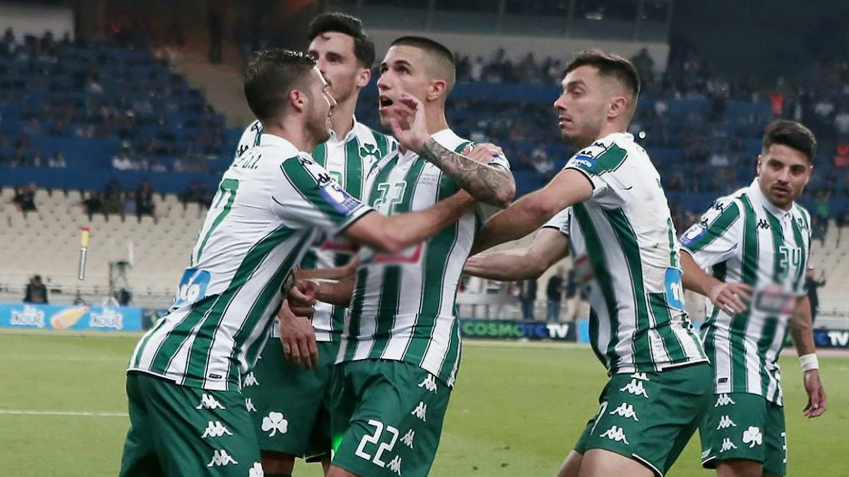 атромитос панатинаикос футбол