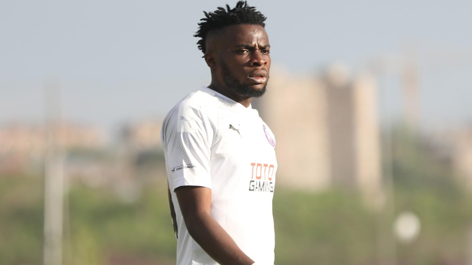 «Я обещал, что буду готов, но, конечно, волновался»: Угочукву Иву о дебюте за Армению