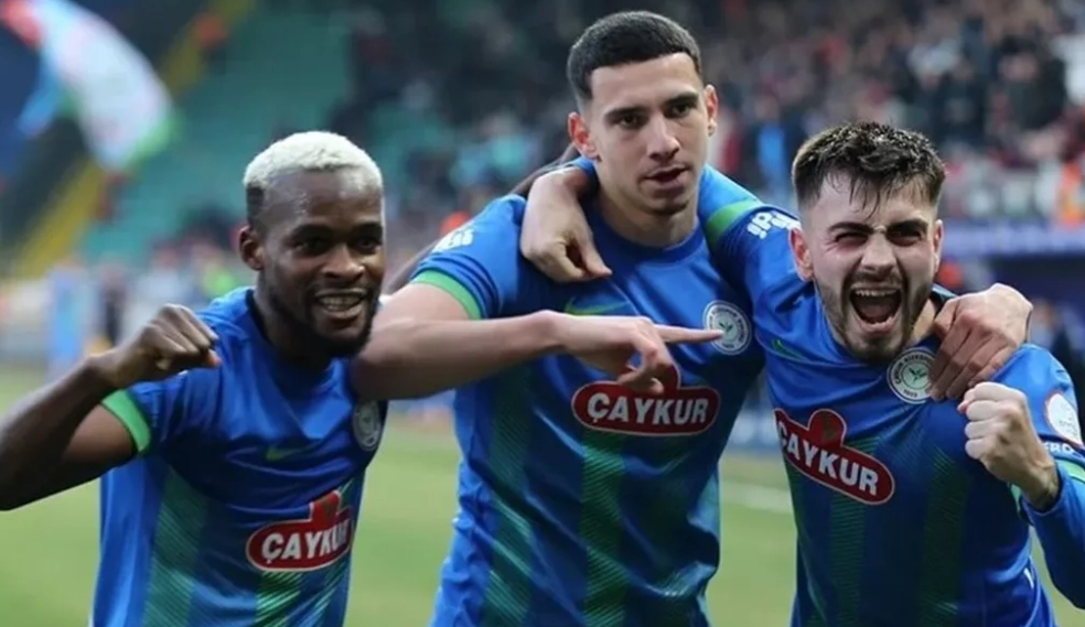 Ризеспор – Бешикташ матч