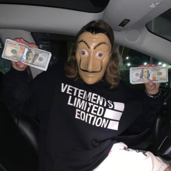 Казино Кормит