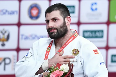 Арман Адамян завоевал бронзу на турнире «Большого шлема» по дзюдо в Париже