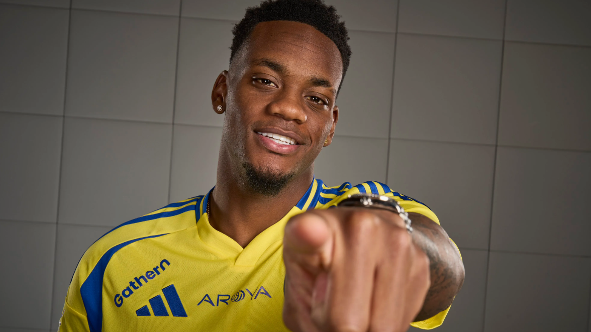 В этом сезоне футбольные клубы побили рекорд по расходам на трансферы