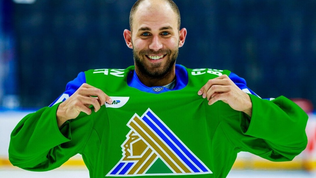 Джошуа Ливо удалили из-за оскорбления судьи в матче КХЛ