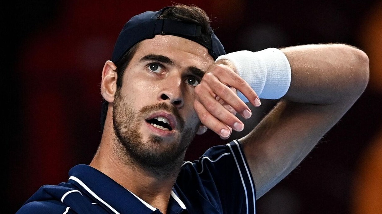 Карен Хачанов прошел в 1/8 финала турнира АТР-1000