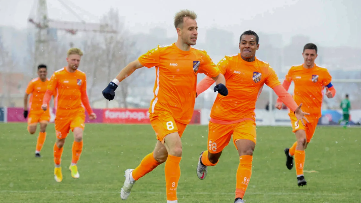 «Арарат-Армения» потерпела поражение