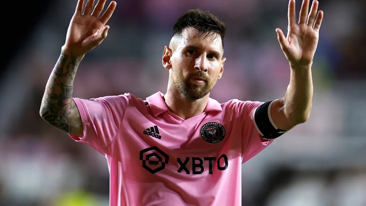 Лионель Месси и Луис Суарес получили дисциплинарные взыскания