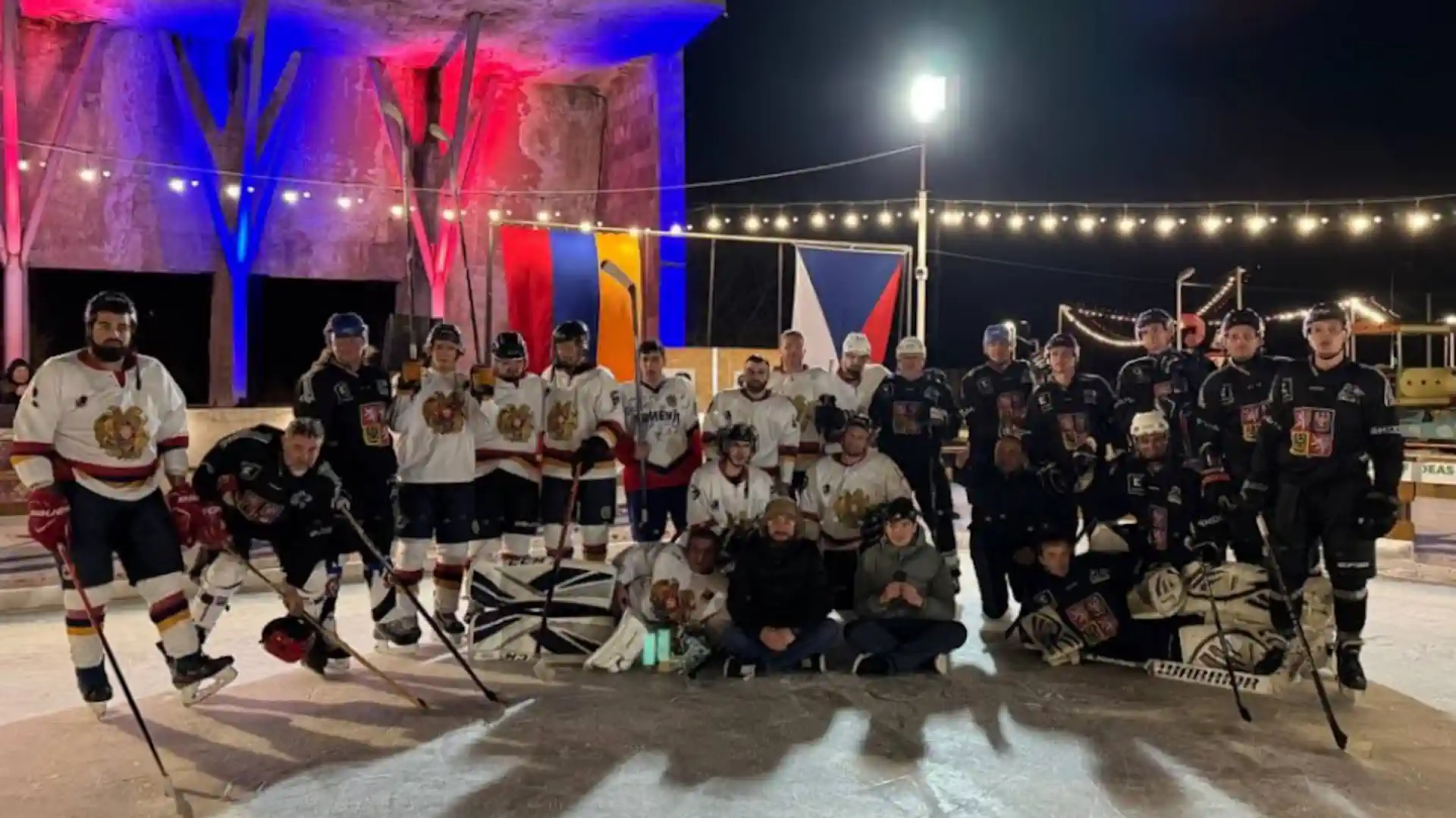 Сборная Армении по хоккею победила Чехию в товарищеском матче