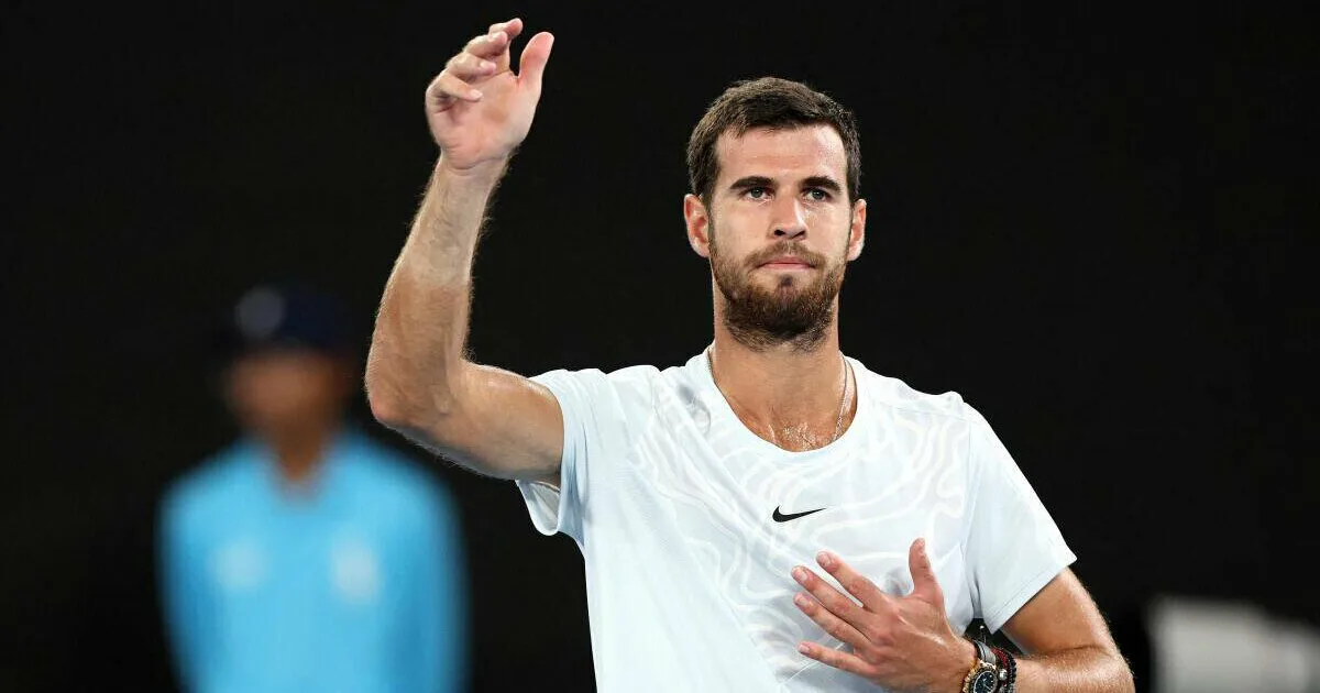 Хачанов обыграл Меншика во втором круге «Мастерса» в Индиан-Уэллсе