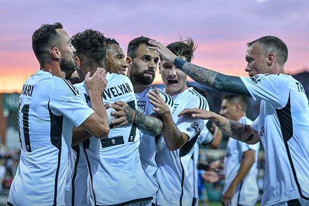 «Ноа» без шансов побеждает «Гандзасар»