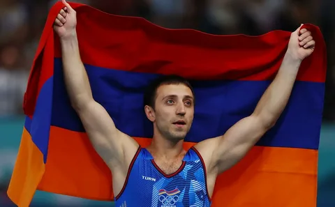 Артур Давтян завоевал золото третьего этапа Кубка мира в Анталье