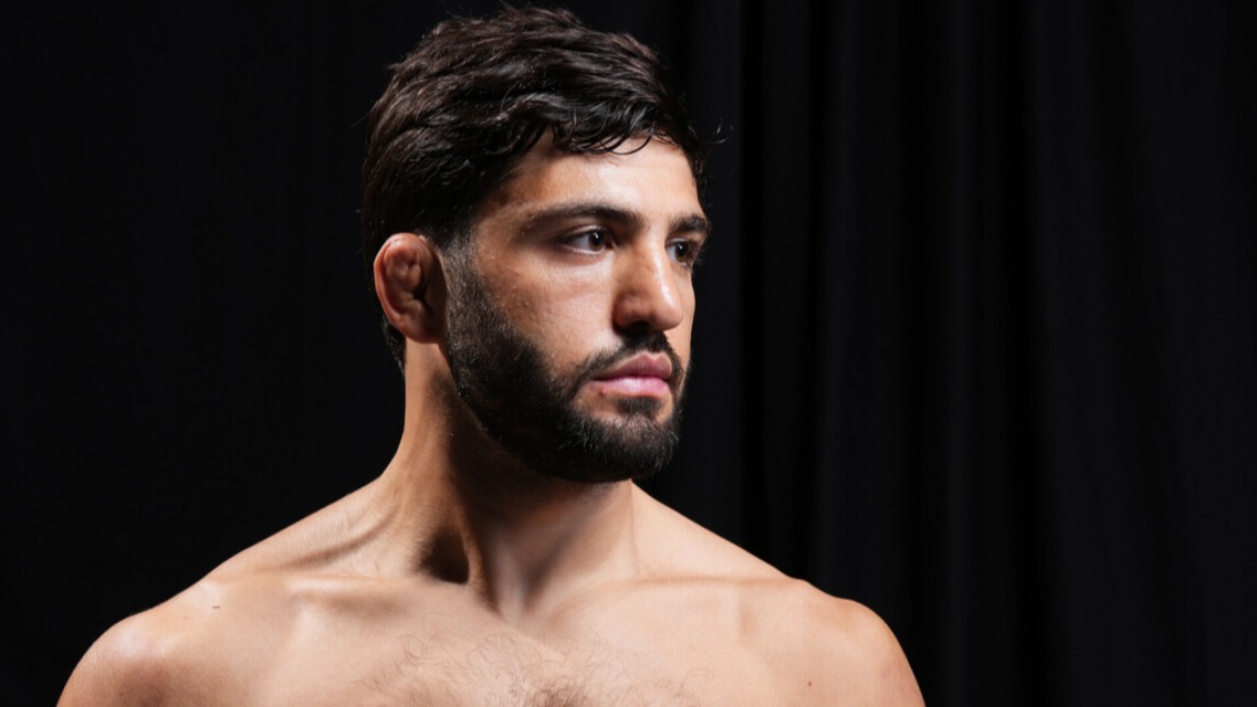 Арман Царукян впервые вошёл в топ-15 UFC вне категорий