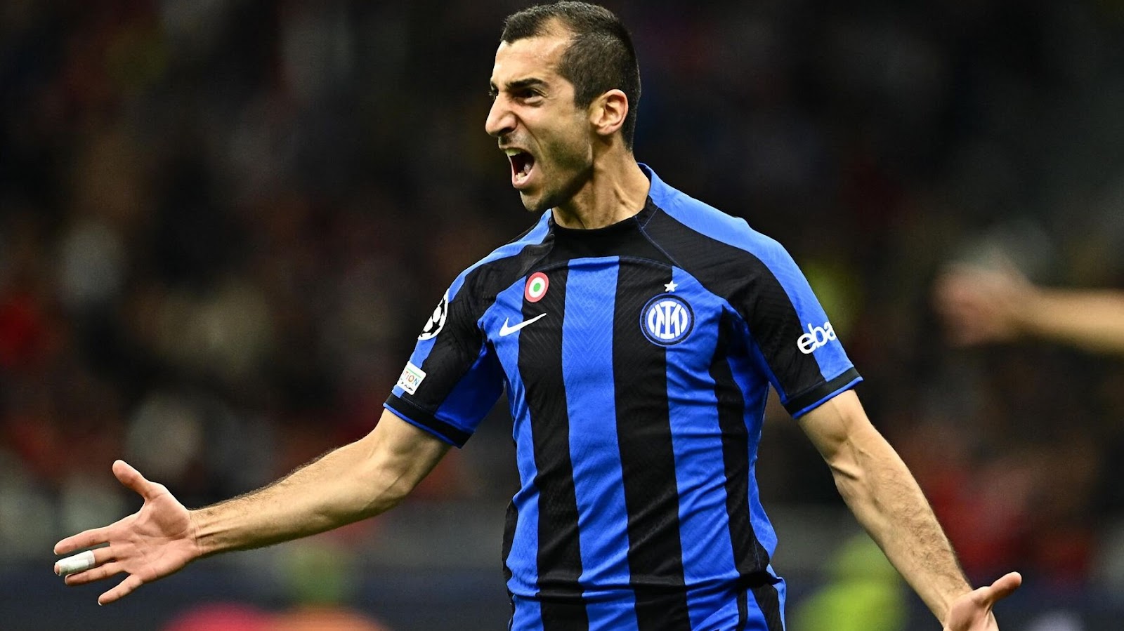 Уменьшилась трансферная стоимость Генриха Мхитаряна