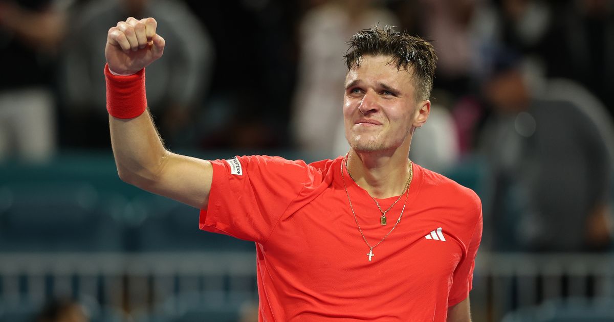 Молодёжь наступает: Меншик лишил Джоковича 100-го титула в карьере