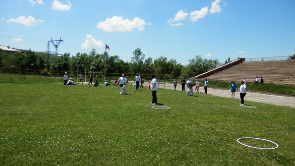 Скоро стадион в Чаренцаване получит крышу над центральной трибуной