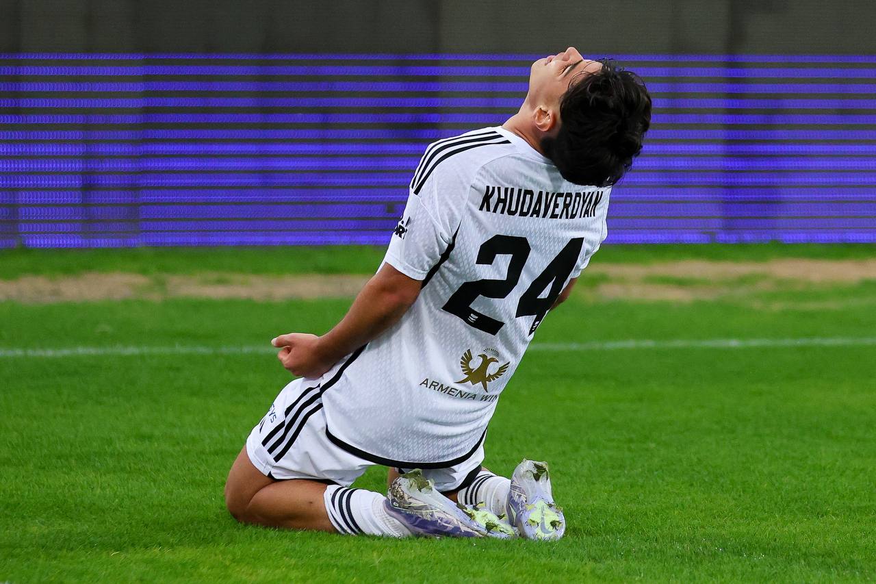 «Ноа» разгромил «Гандзасар» в ответном матче и вышел в полуфинал Кубка Армении