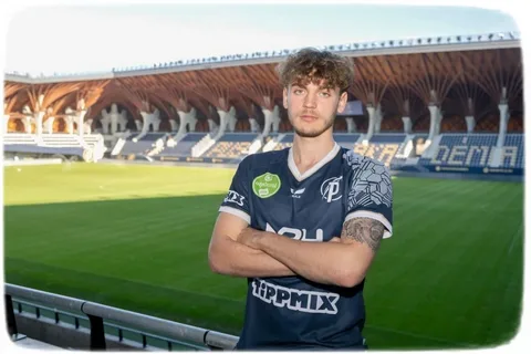 «Пушкаш Академия» с Арутюняном потеряла очки в чемпионате Венгрии