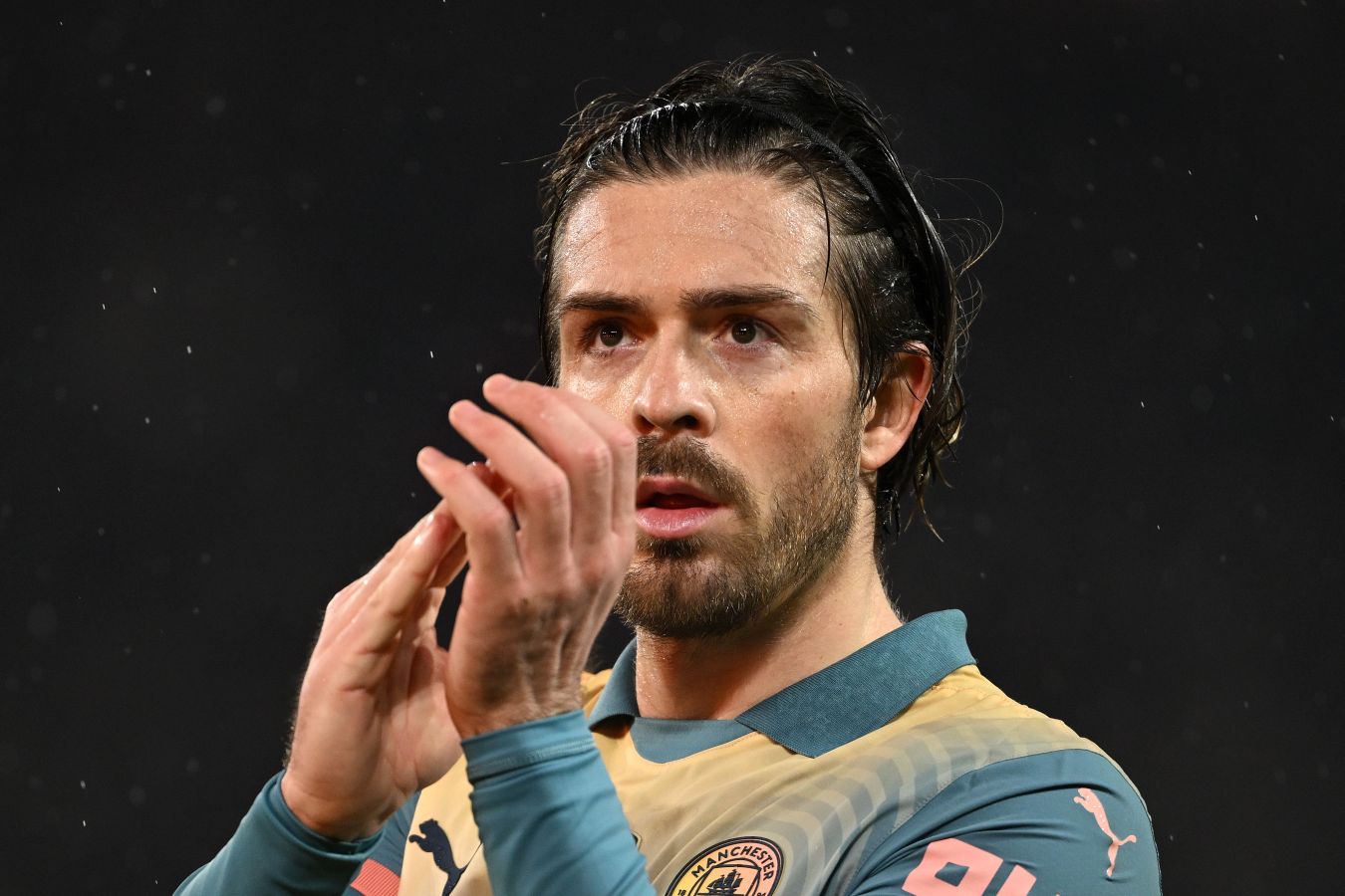 В Англии предстанет перед судом фанат, давший пощёчину Грилишу