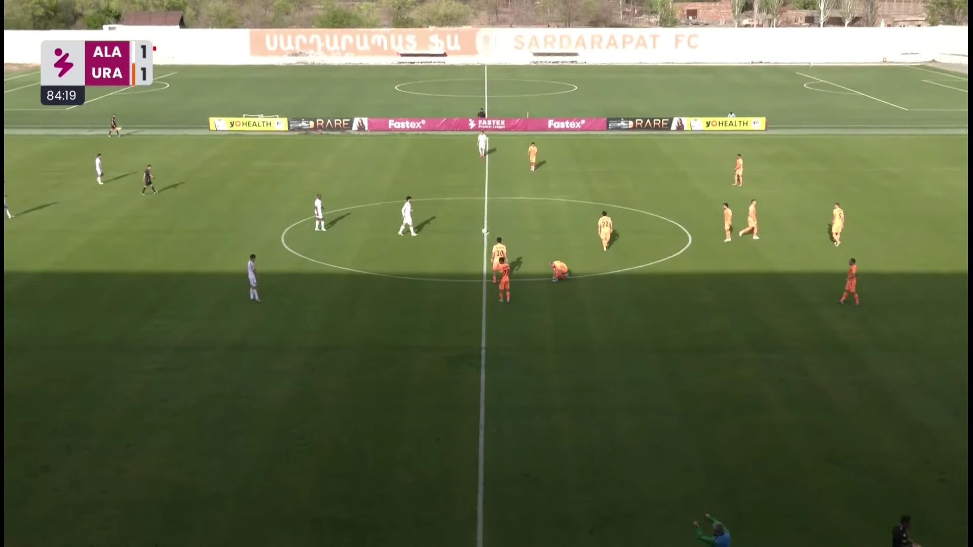 «Урарту» потерял очки с «Алашкертом», в матче случился курьёзный автогол