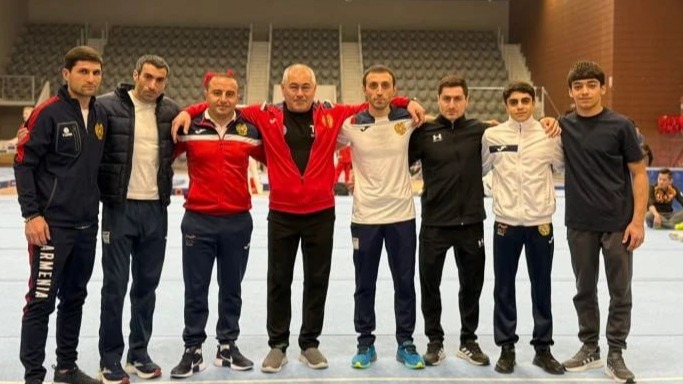 Армянские гимнасты отправились на Кубок мира