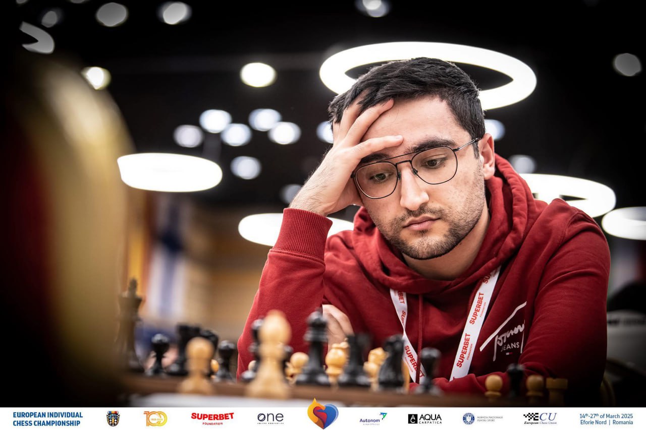 Семь армянских шахматистов вошли в первую сотню обновлённого рейтинга FIDE