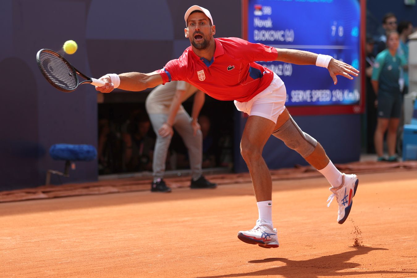 Бывший тренер Надаля назвал две причины регресса Джоковича