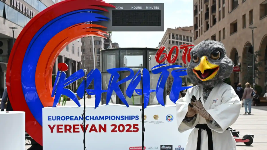 В Ереване начался чемпионат Европы по каратэ