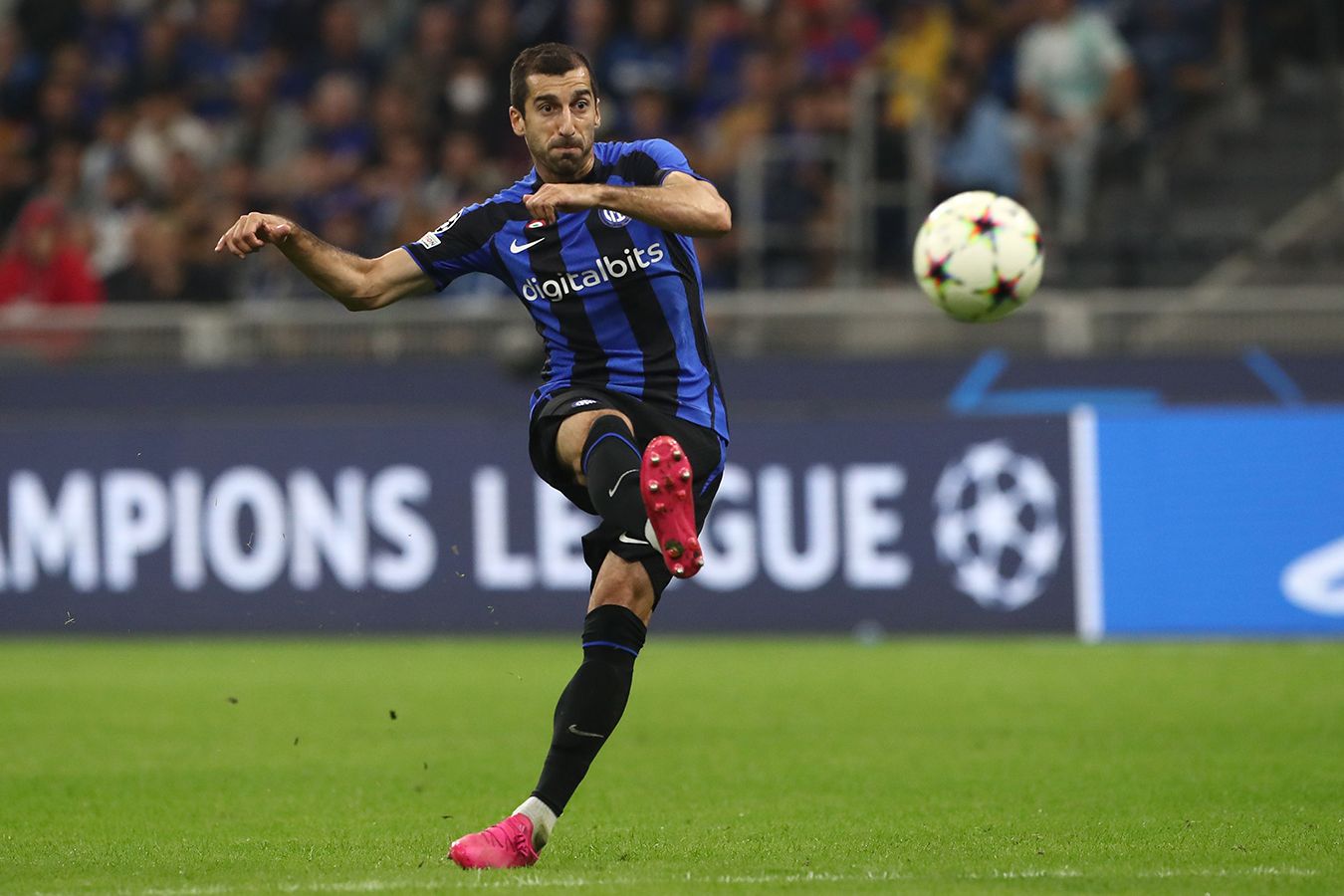 Генрих Мхитарян может вернуться в строй «Интера» на матч с «Лацио»