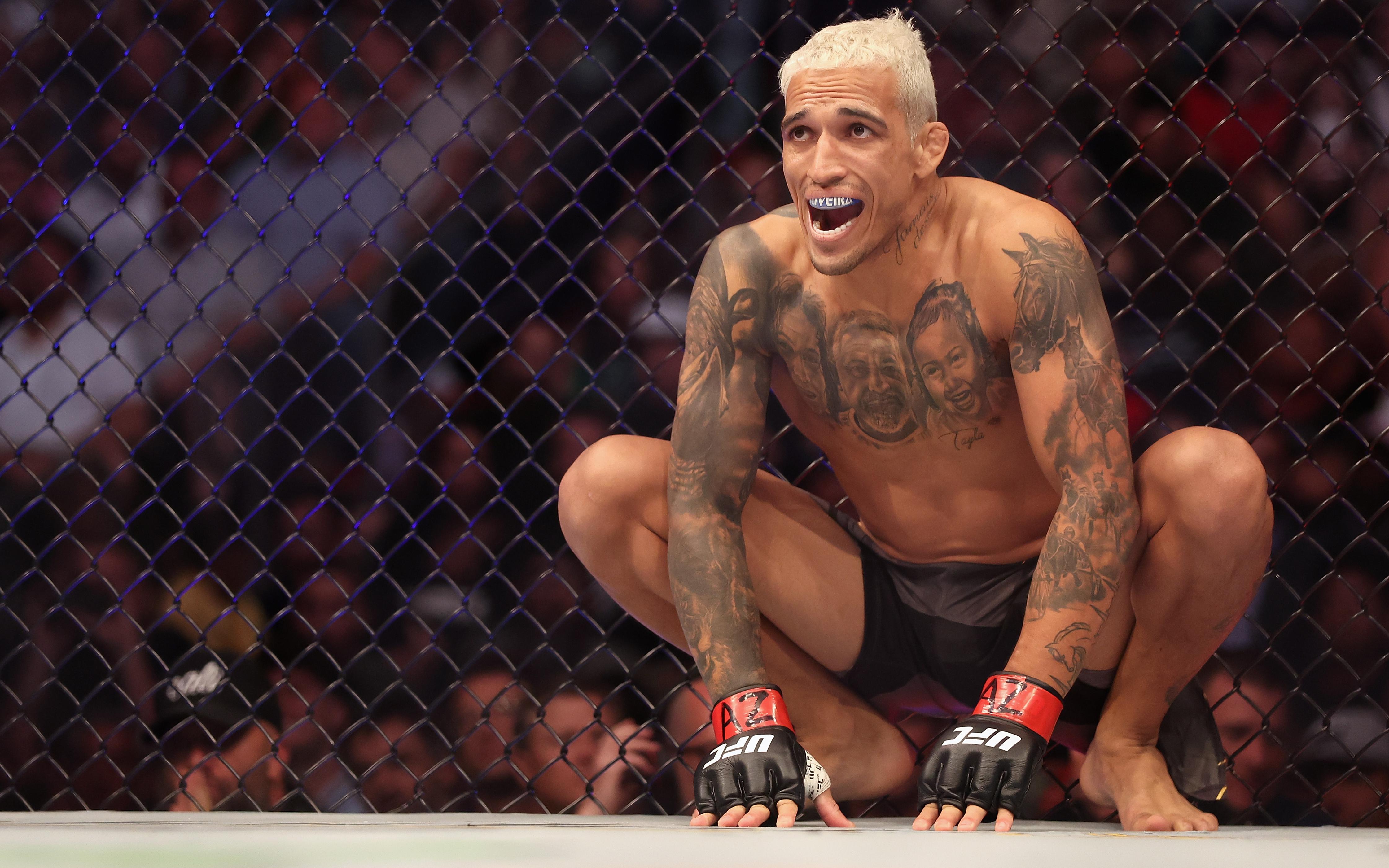 Топурия и Оливейра оспорят вакантный пояс UFC в лёгком весе