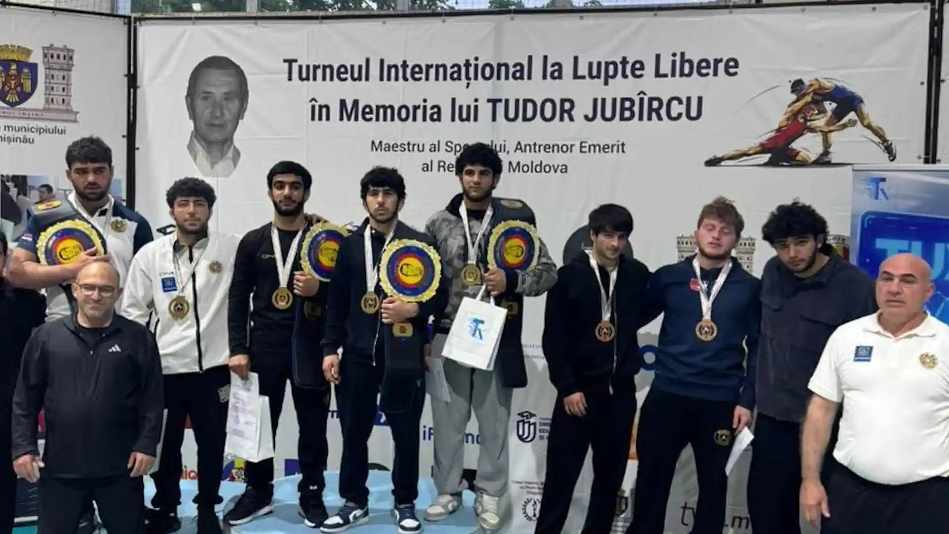 Молодёжная сборная Армении по вольной борьбе завоевала семь медалей на турнире в Кишинёве