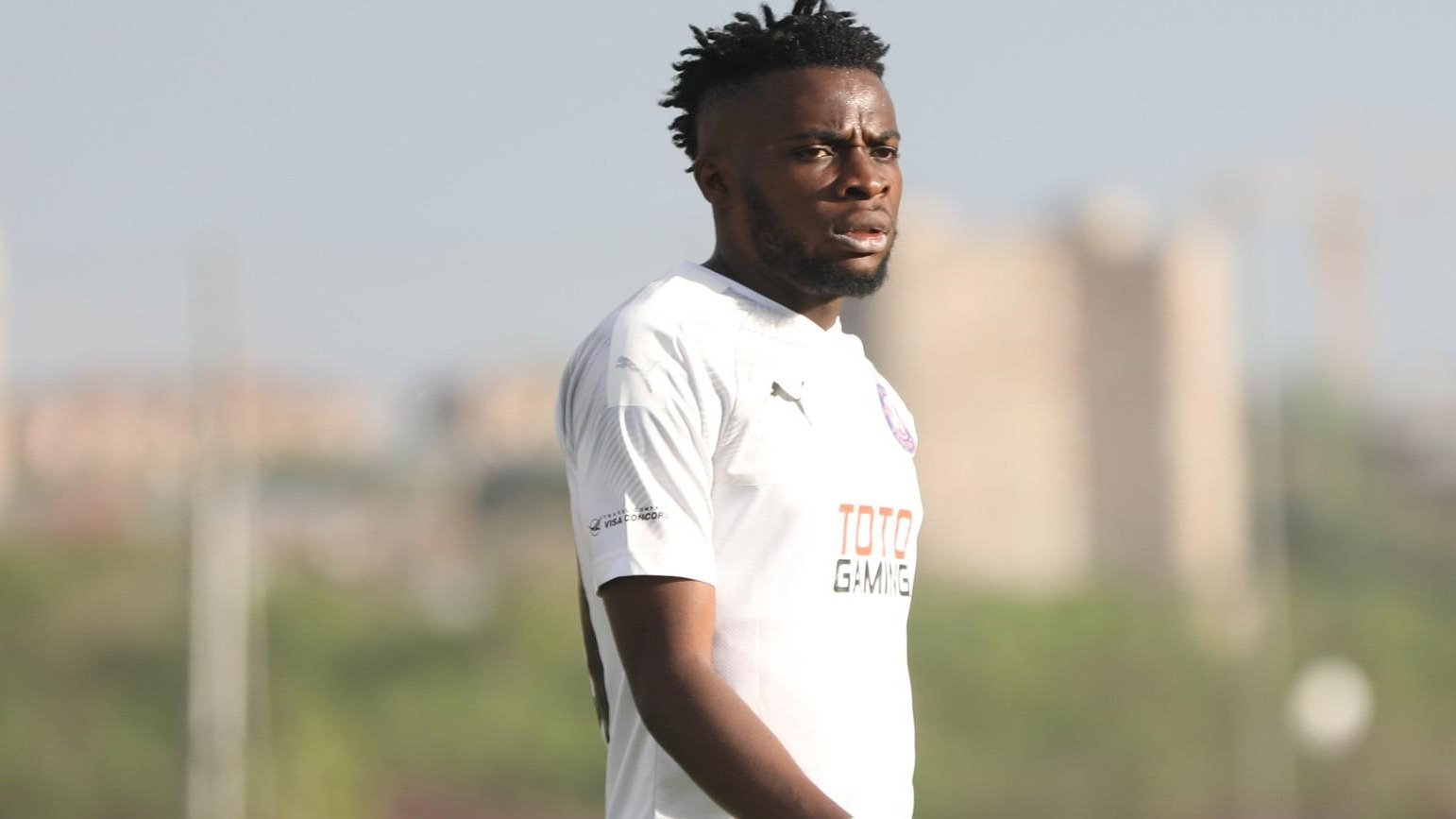 Угочукву Иву вернулся к тренировкам с «Рубином»