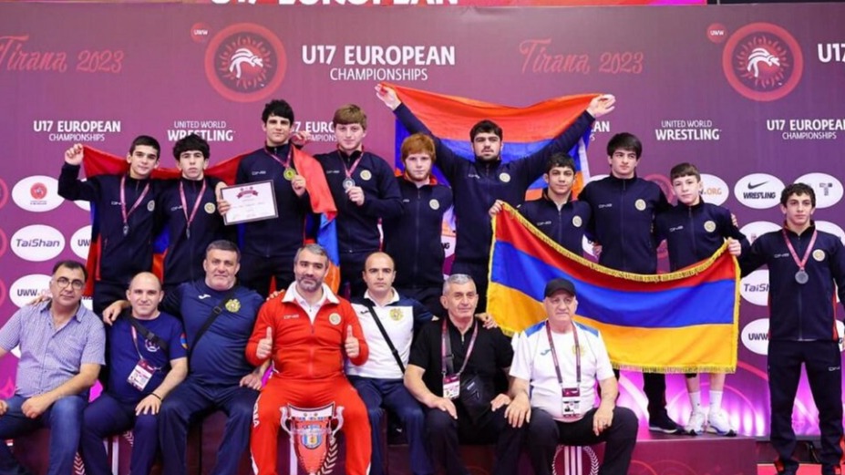 Армянские борцы примут участие на юношеском чемпионате Европы