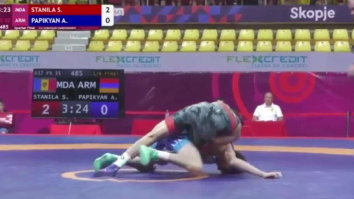 Армен Папикян прошёл в полуфинал чемпионата Европы по вольной борьбе