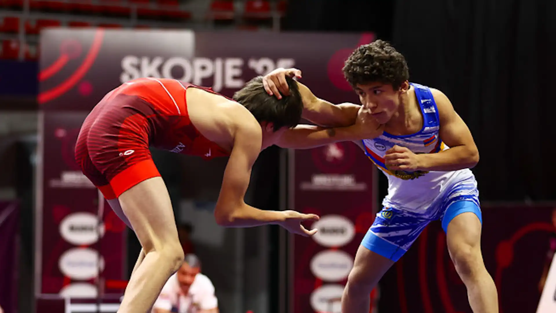 Четыре армянских борца поборются за бронзовые медали чемпионата Европы U-17