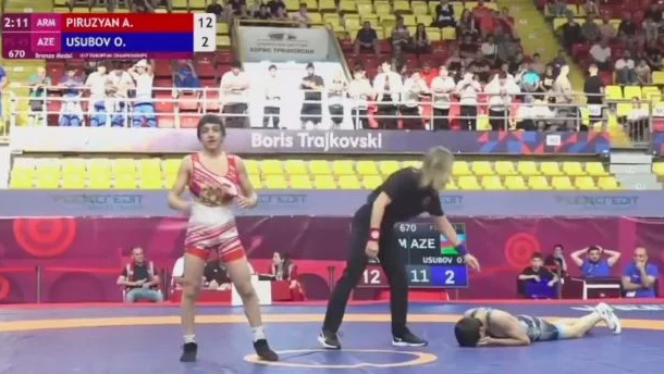 Арен Пирузян и Размик Восканян заработали бронзовые медали