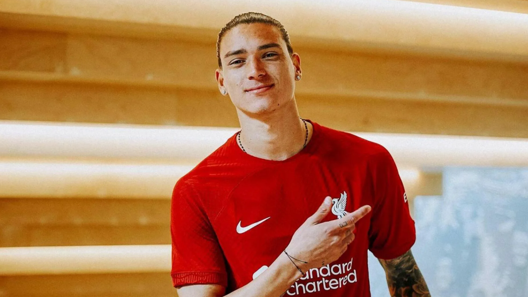 «Наполи» и «Милан» хотят купить Дарвина Нуньеса