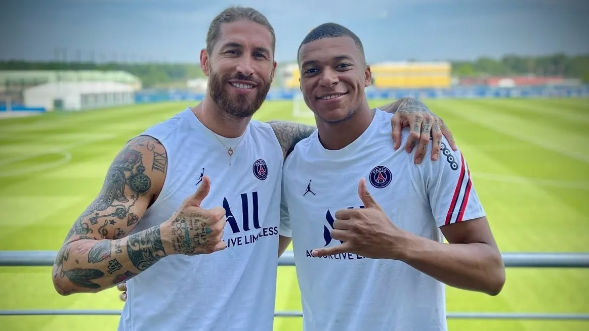 Рамос о Мбаппе: «Он талантлив, и даже если сезон «Реала» не был богат на трофеи, он провел отличный год и показал свой уровень»