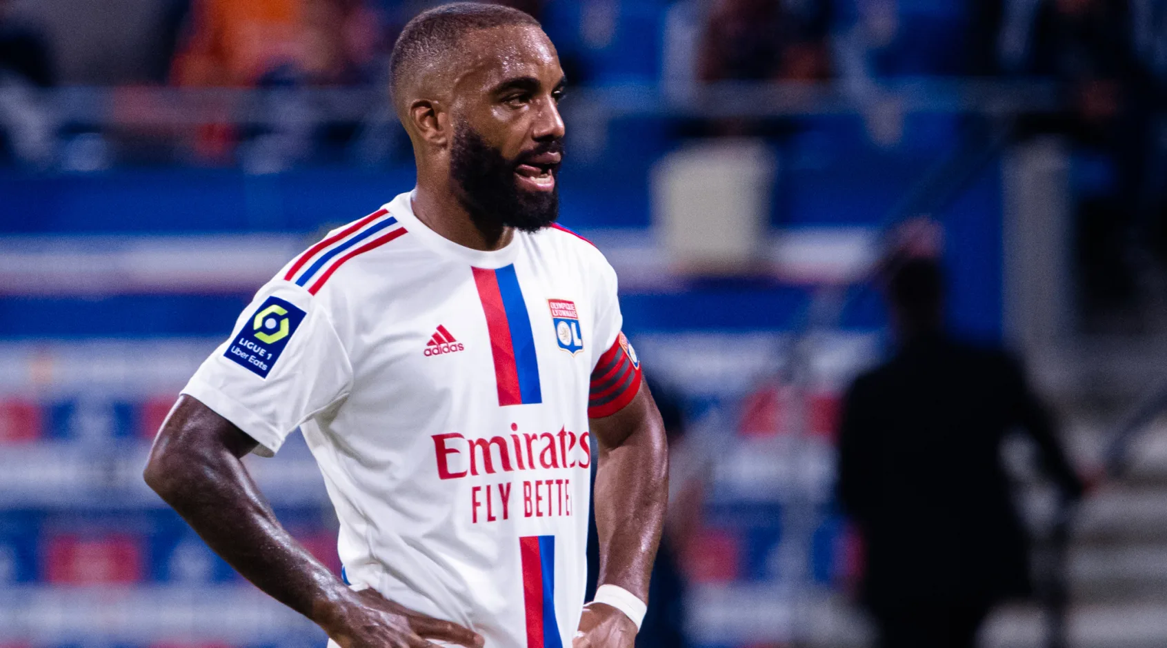 Семикратный чемпион Франции «Лион» понижен в Лигу 2, но выступит в Лиге Европы