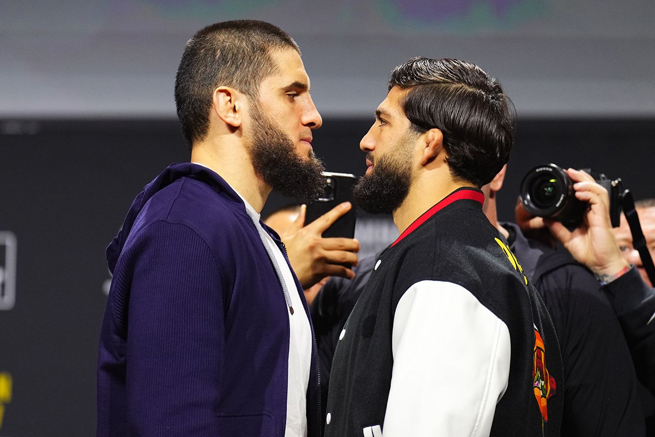 Царукян пожелал Махачеву стать двойным чемпионом: «Тогда мы сможем подраться»