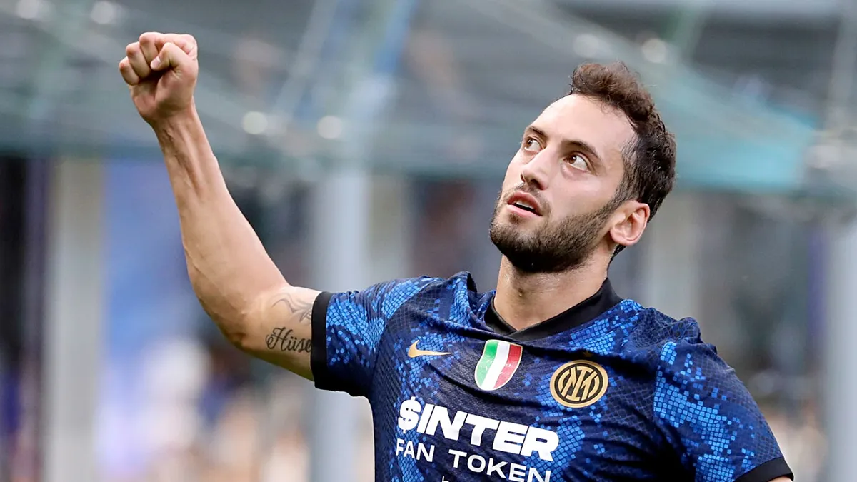 Ключевой игрок «Интера» Чалханоглу может перейти в «Галатасарай»