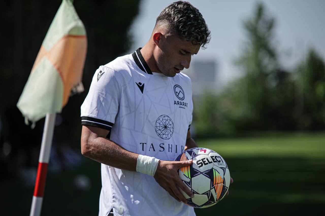 «Арарат-Армения» разгромил «Ван» перед стартом в Лиге конференций